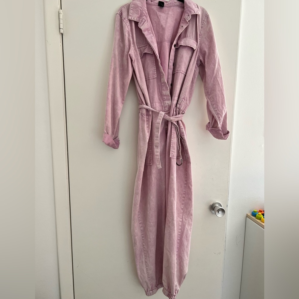 Wild Fable acid wash pink denim button-up belted jumpsuit with pockets size L.